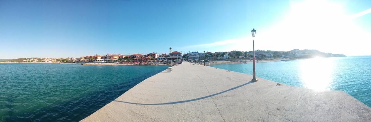 Μεζονετα Nea Roda Exterior foto