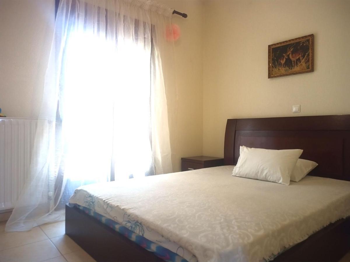 Μεζονετα Nea Roda Exterior foto