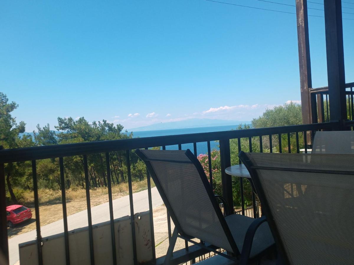 Μεζονετα Nea Roda Exterior foto