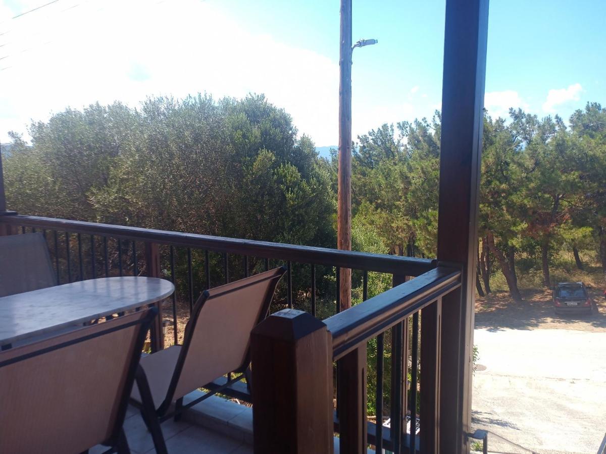 Μεζονετα Nea Roda Exterior foto