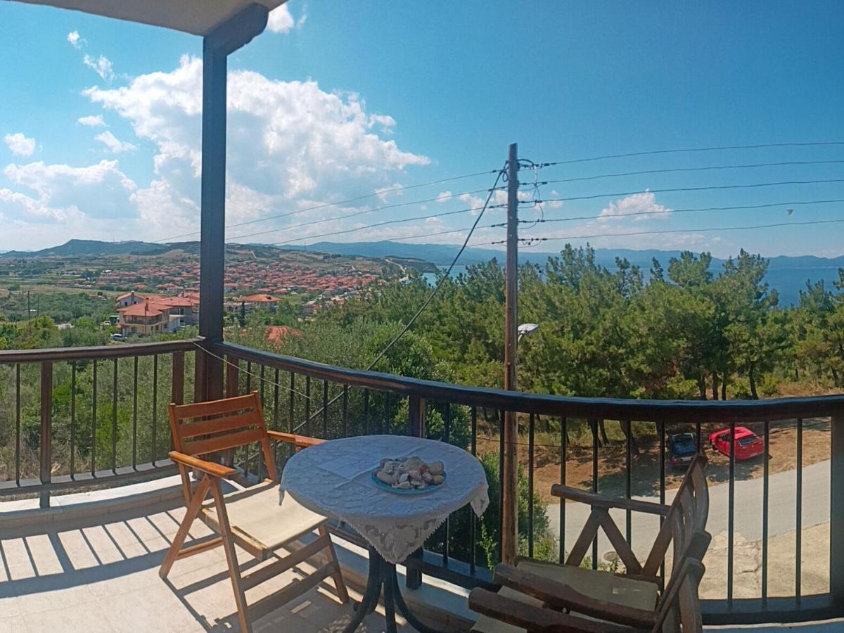 Μεζονετα Nea Roda Exterior foto